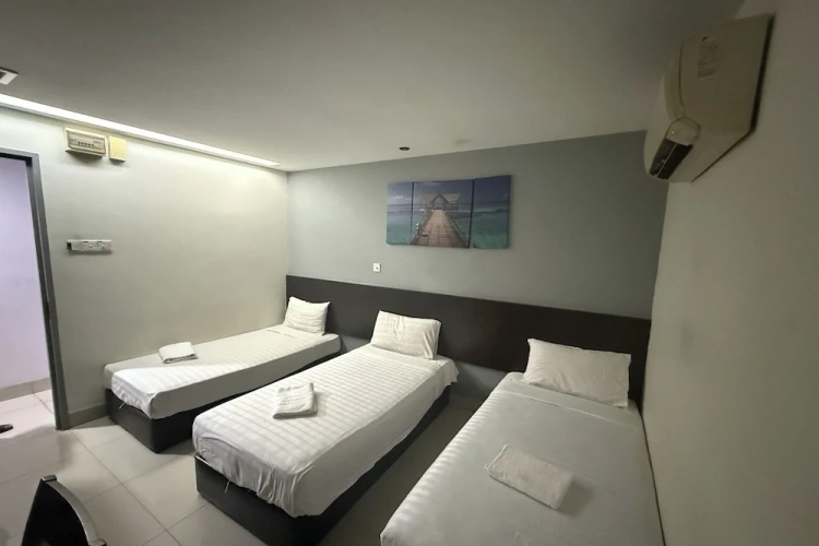 Superior Triple room