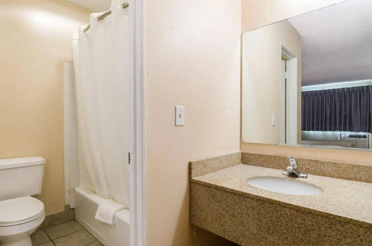 Executive Inn