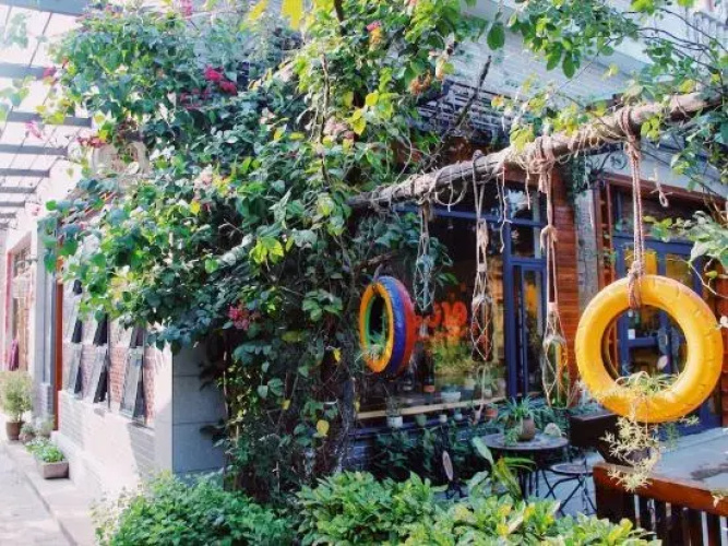 Qingyun Inn