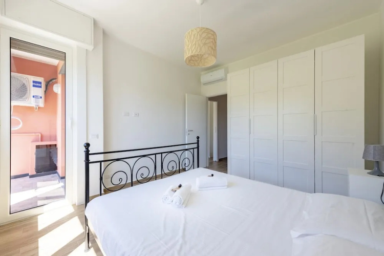 JOIVY Lele Apartment With Swimming Pool