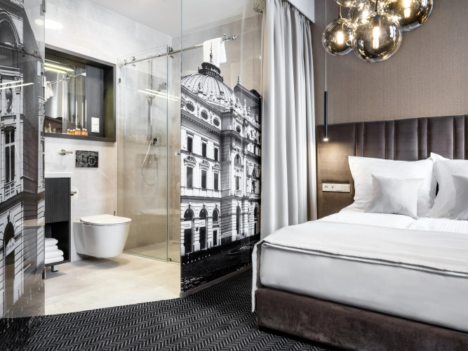 Hotel Logos