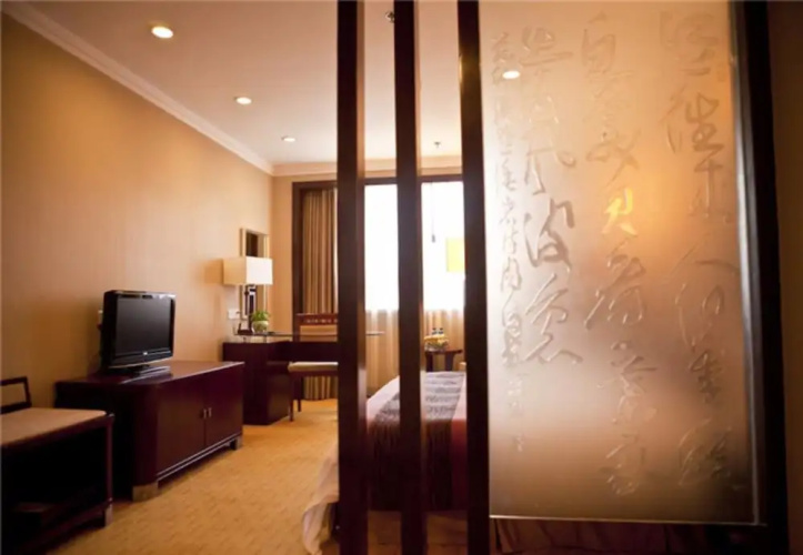 Seashine Hotel