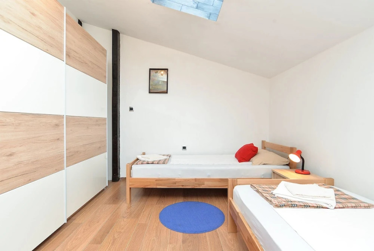 Apartments Mira 295