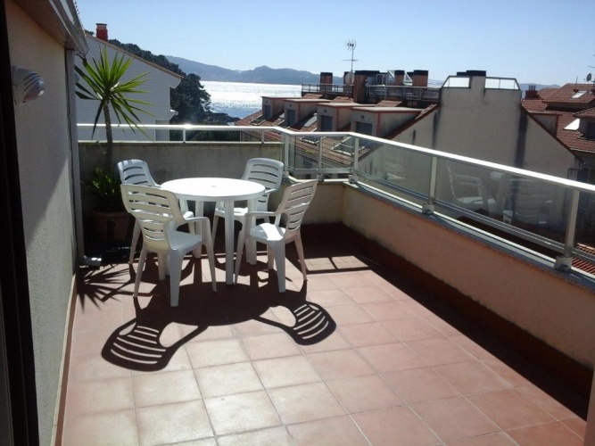 Penthouse Apartment with balcony and with sea view