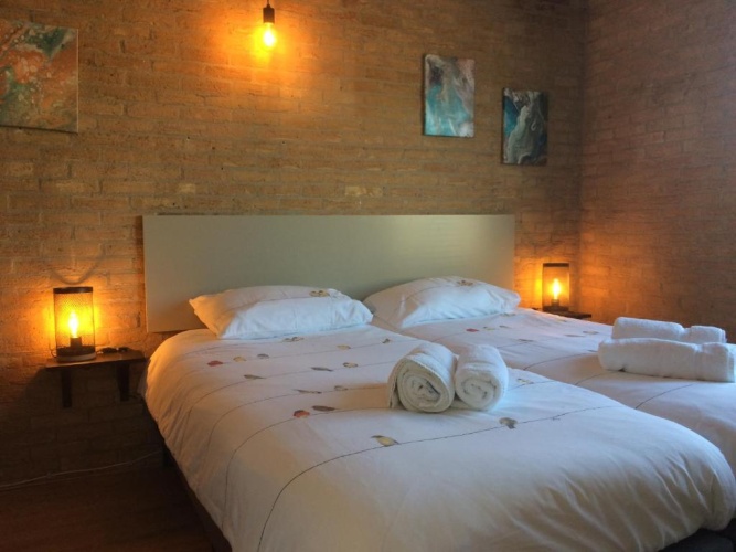 2 Bedrooms Twin Cottage
