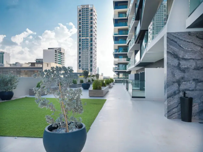 Easygo-- Amazing 1bdr Binghatti Heights