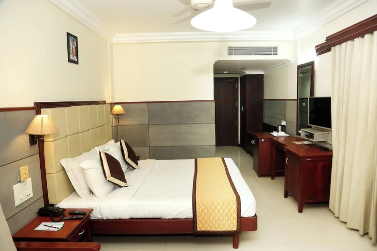 1 Bedroom Deluxe Double room