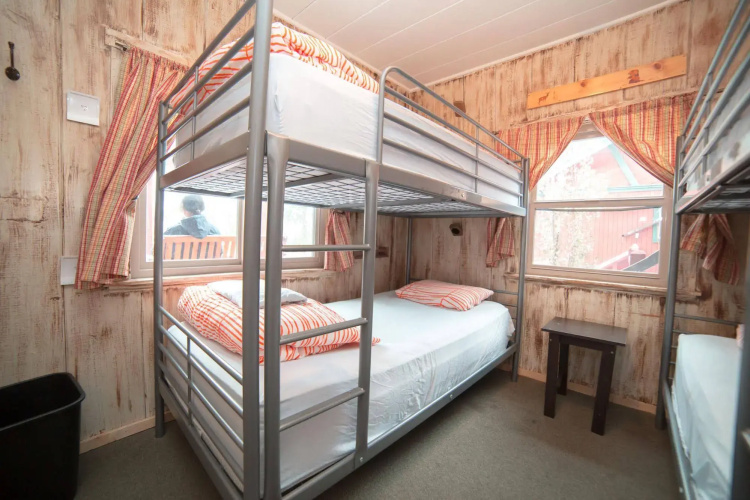ITH Big Bear Lake Mountain Hostel & Lodge