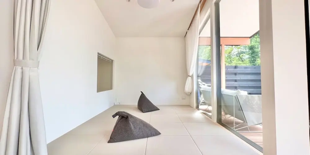 Guest rooms