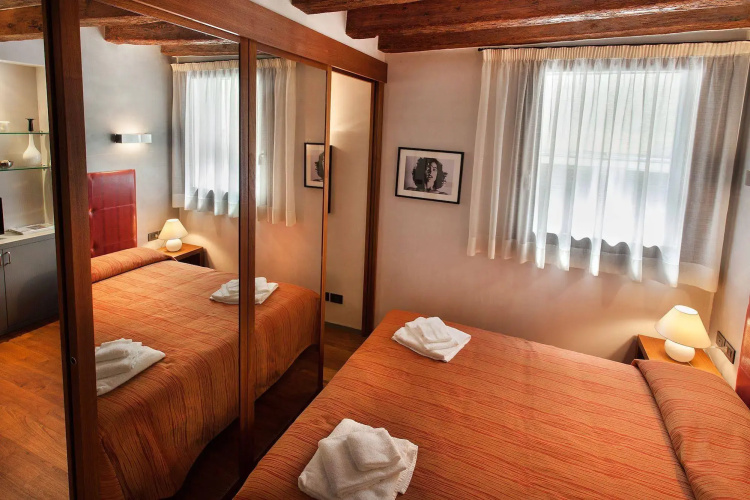 LMV - Exclusive Venice Apartments