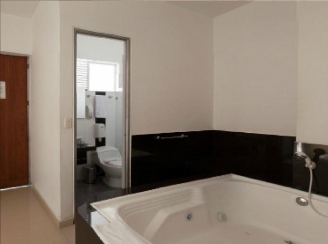Suite with balcony