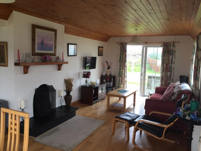 Cliff View, No 2 Knockrahaderry