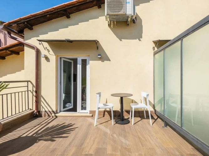 Standard room with balcony