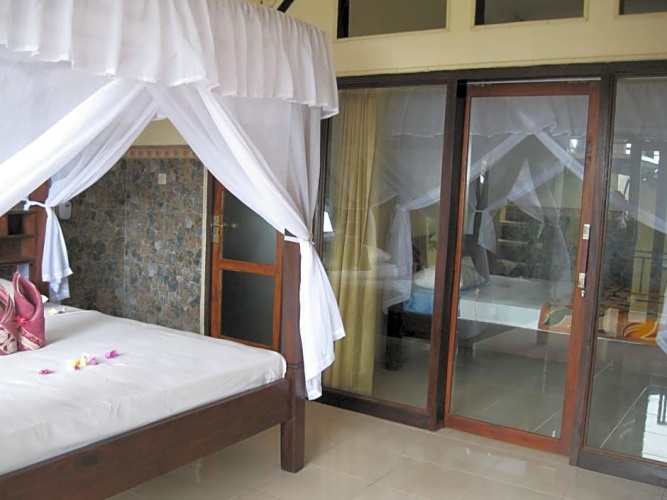 2 Bedrooms Family Suite with balcony and with view