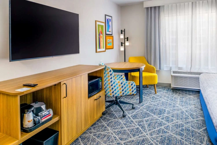 Guest rooms