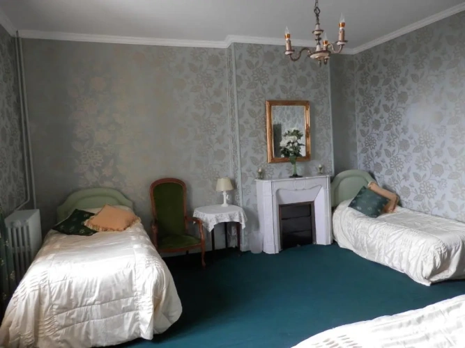 Standard Family room