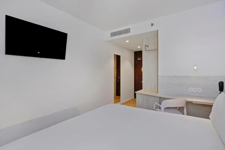 B&B HOTEL Leiria