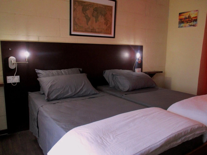 Tal Kapilluna Zebbug Guest House