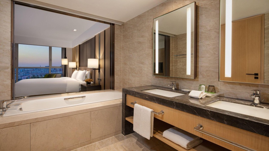 Premium Twin room