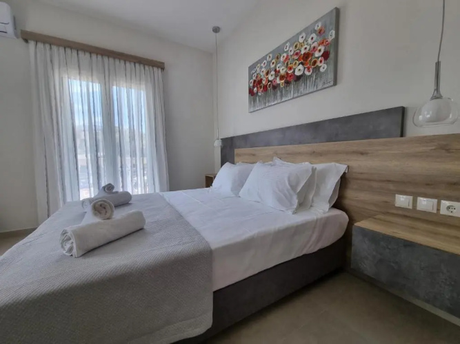 Chrysanthe's Apartments No1