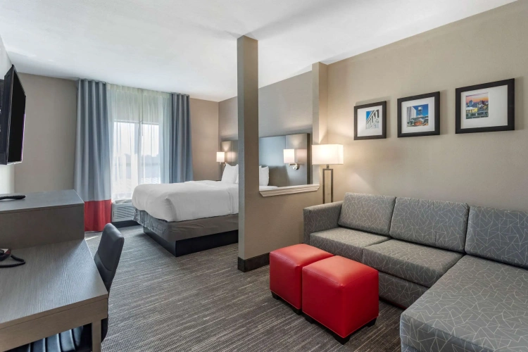 Double Suite