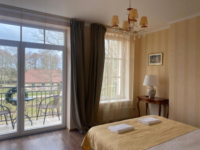 Deluxe Double room with balcony