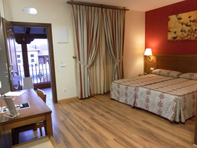 Hotel Milagros Rio Riaza