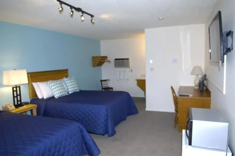 1 Bedroom Superior Double Basement room