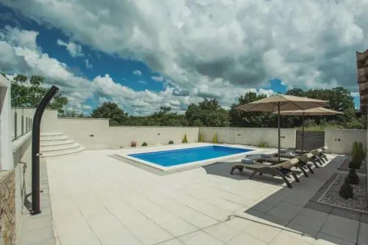 Villa Paola