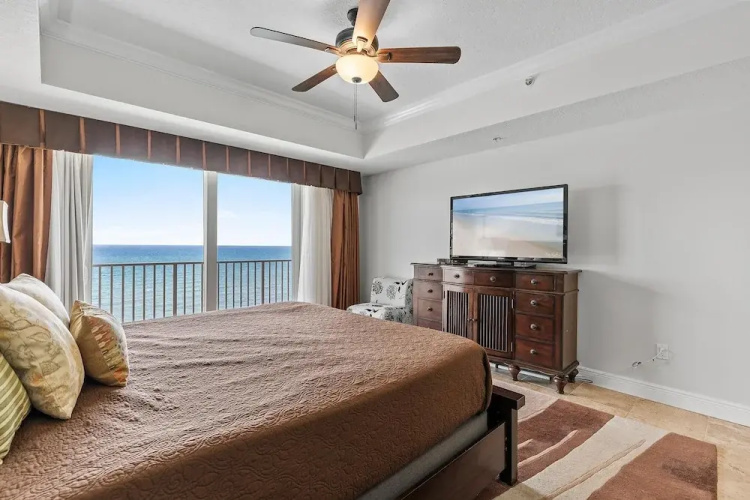 Sanibel 1104