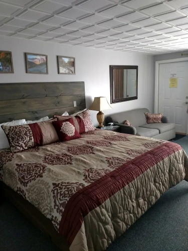 Standard Basement room