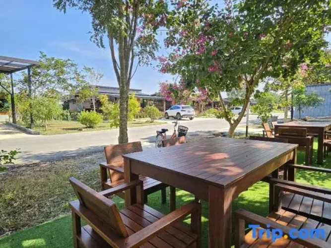 Srianan Resort