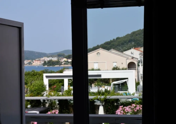 Comfort Double room with balcony and with sea view