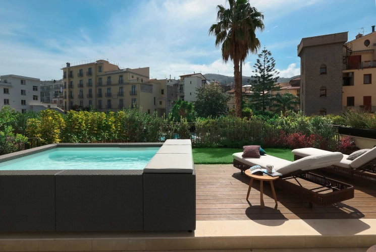 Standard Double room with view