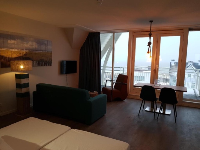 Deluxe Apartment