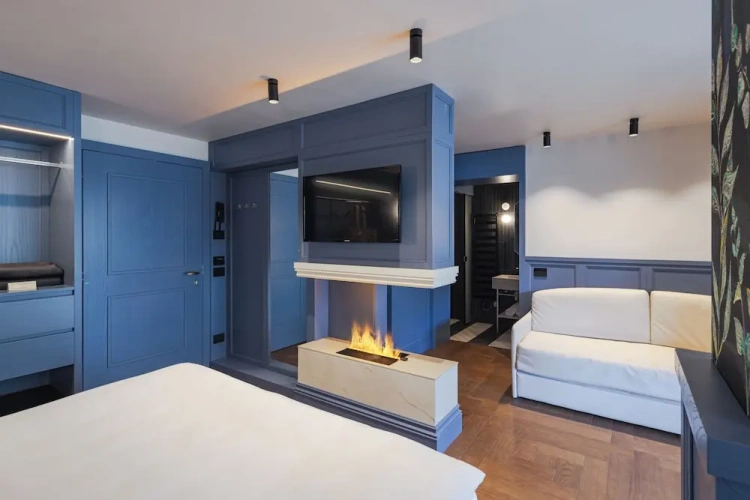 Royal Suite