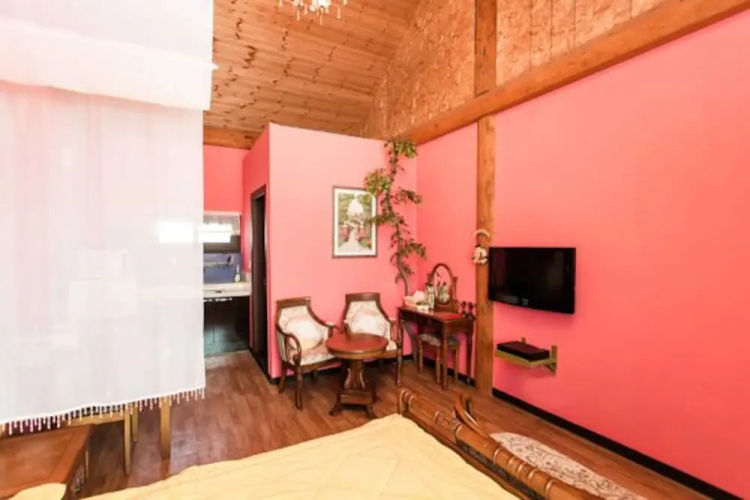 Anmyeondo Myoungpoom House Pension