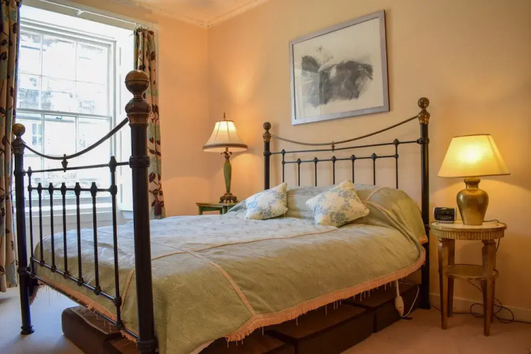 1 Bedroom Flat in New Town Edinburgh