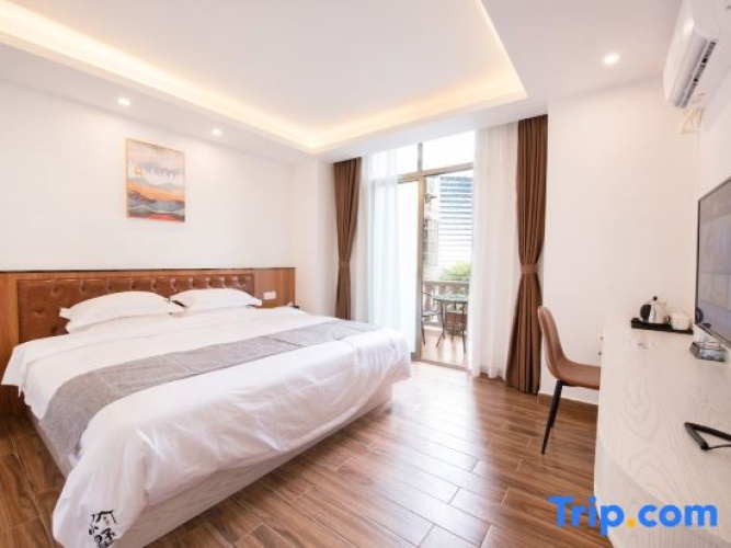 Luxury Double room with balcony