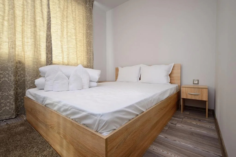 Astoria Aparthotel