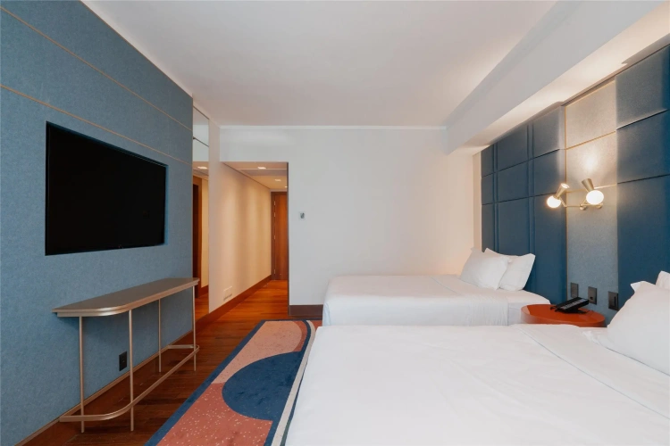 Superior Quadruple room