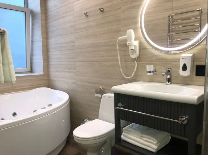 Standard Double room with view