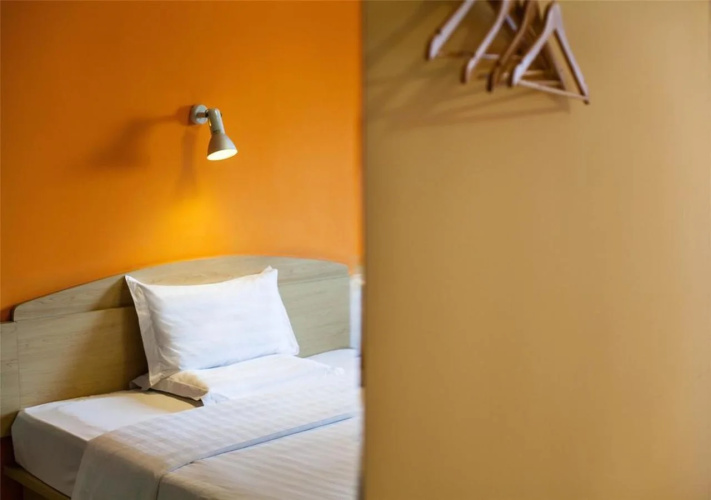 7 Days Inn