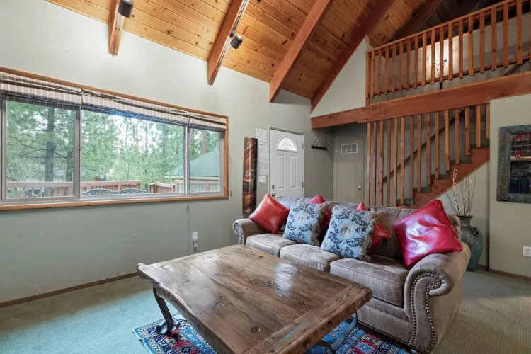 Star & Gem Cabin