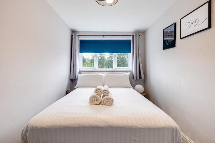 3 Bedrooms Cottage