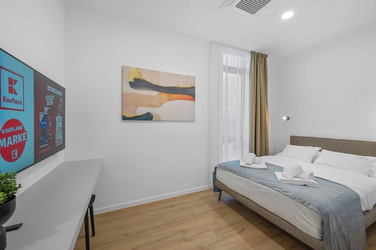 Family Apartment with balcony