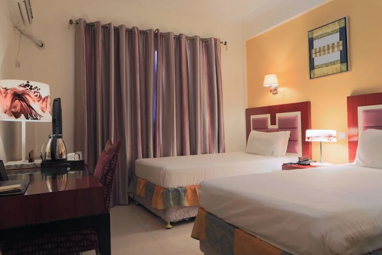 Standard Twin room