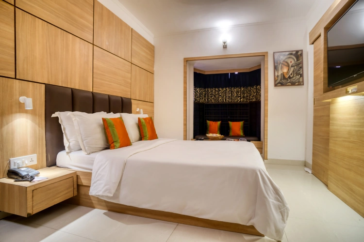 Premier room