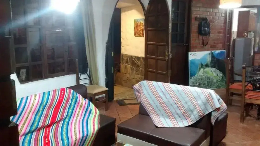Cusco Cassona Feliz.
