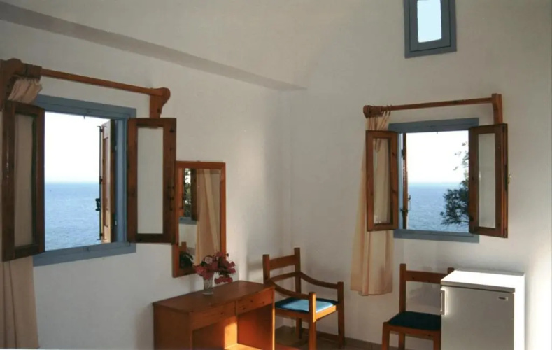 Hotel Akrotiri